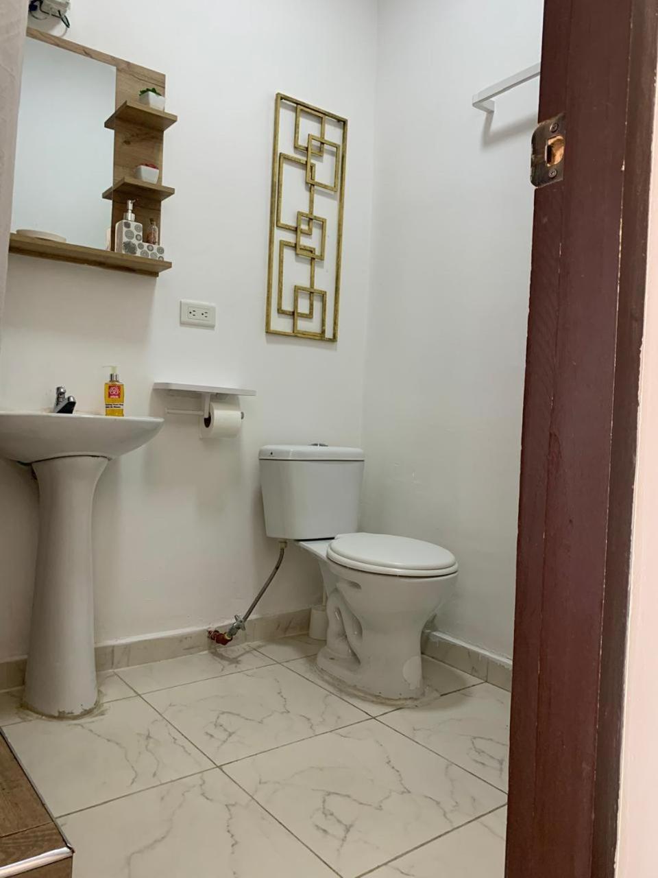 Los Soles Suite Mall Del Sol Guayaquil Airport Luaran gambar
